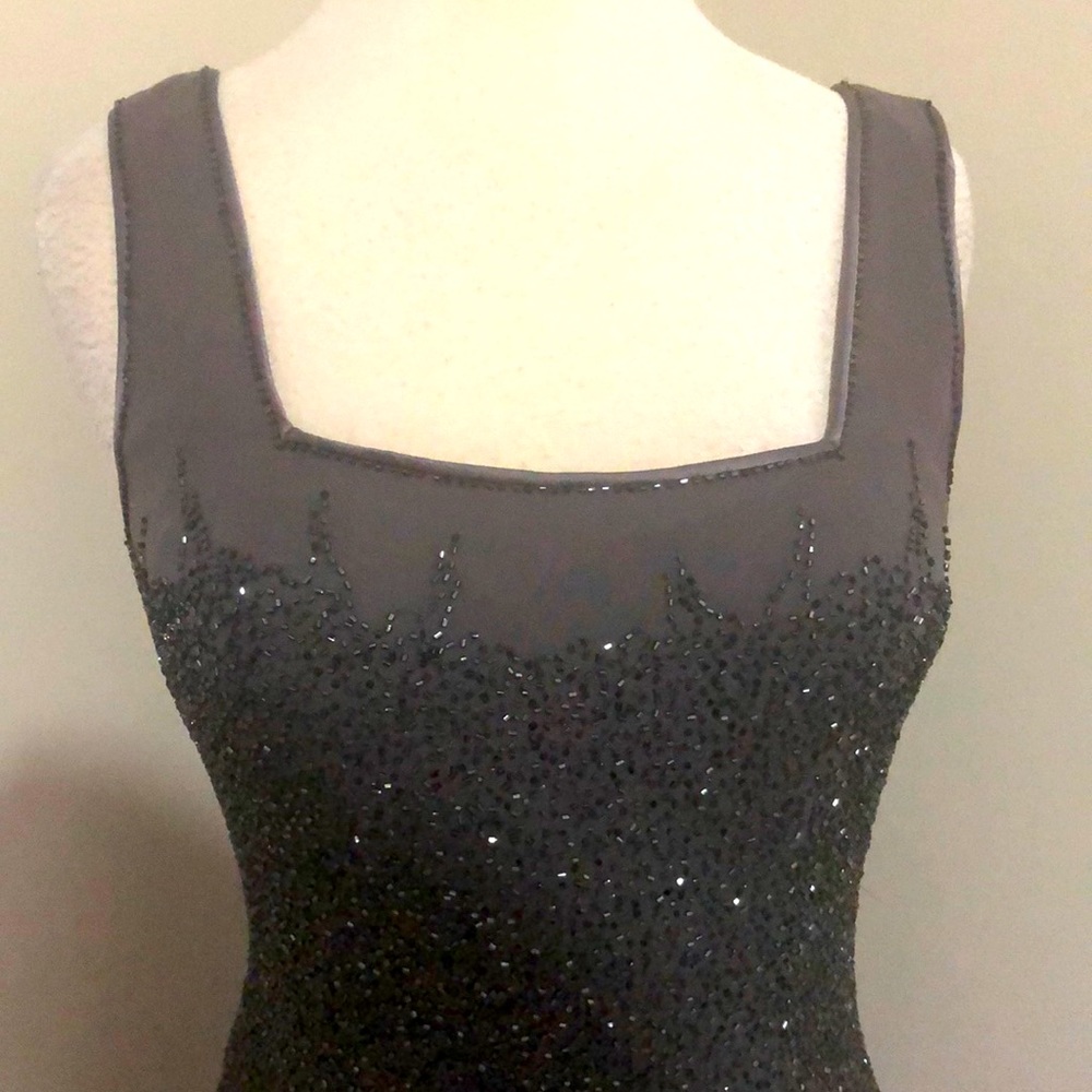 Bieff Basix gray sequin bead dress & scarf size 4
